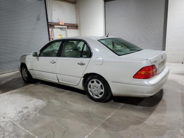 JTHBN30F810006841 - 2001 LEXUS LS 430 WHITE photo 2