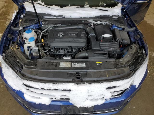 1VWGT7A3XHC014924 - 2017 VOLKSWAGEN PASSAT SE BLUE photo 11