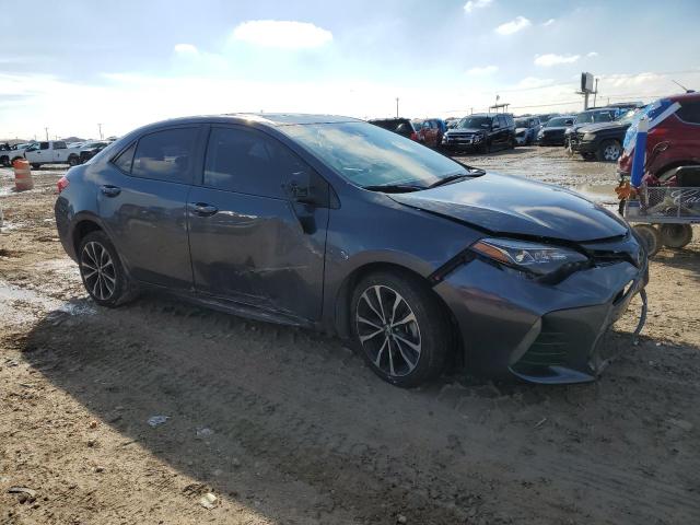 5YFBURHE4HP682903 - 2017 TOYOTA COROLLA L GRAY photo 4