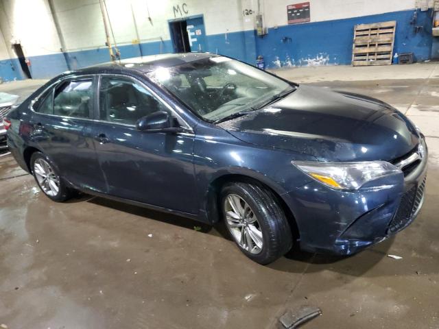 4T1BF1FK4HU741404 - 2017 TOYOTA CAMRY LE BLUE photo 4