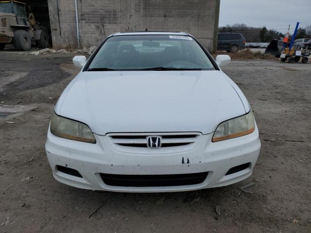 1HGCG225X2A025161 - 2002 HONDA ACCORD EX WHITE photo 5