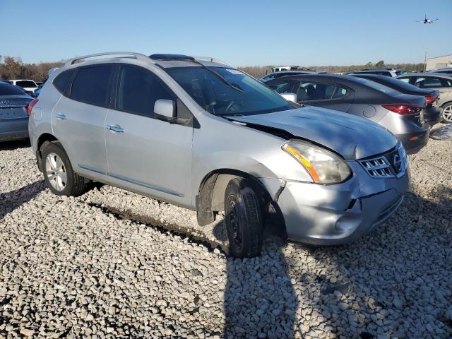 JN8AS5MT0DW520951 - 2013 NISSAN ROGUE S SILVER photo 4