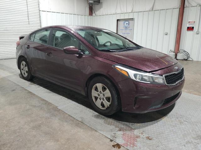 3KPFK4A7XHE085911 - 2017 KIA FORTE LX BURGUNDY photo 4