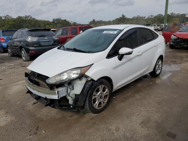 3FADP4BJ7GM164420 - 2016 FORD FIESTA SE WHITE photo 1