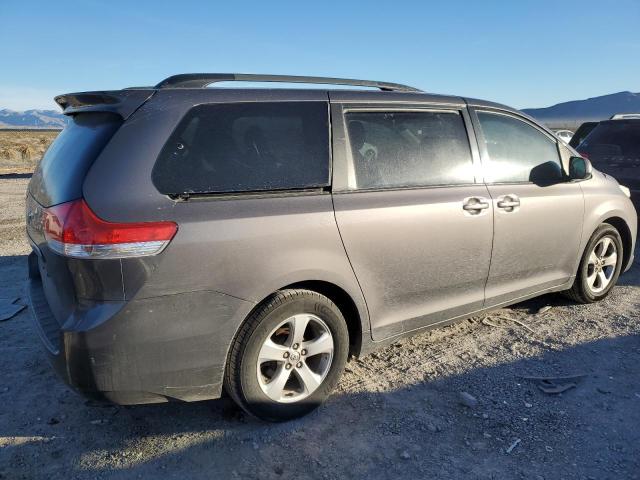 5TDKK3DC1DS354136 - 2013 TOYOTA SIENNA LE GRAY photo 3