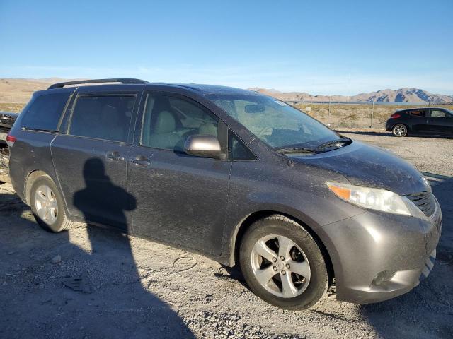 5TDKK3DC1DS354136 - 2013 TOYOTA SIENNA LE GRAY photo 4