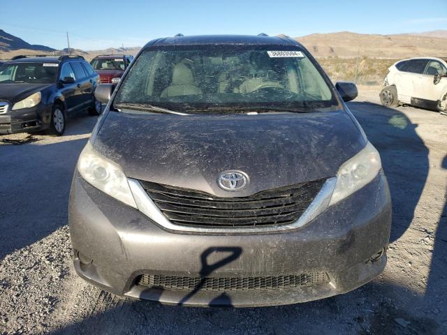 5TDKK3DC1DS354136 - 2013 TOYOTA SIENNA LE GRAY photo 5