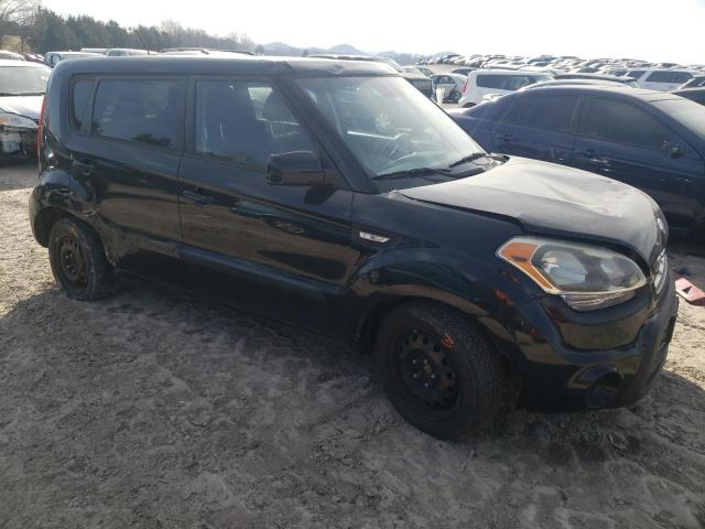 KNDJT2A56D7636338 - 2013 KIA SOUL BLACK photo 4