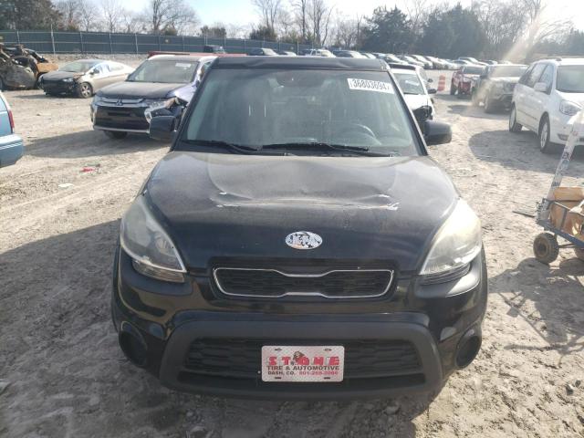 KNDJT2A56D7636338 - 2013 KIA SOUL BLACK photo 5