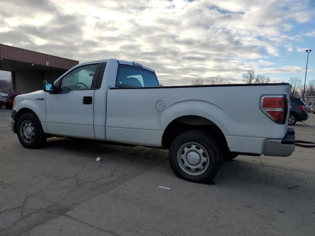 1FTMF1CMXDKG45141 - 2013 FORD F150 WHITE photo 2