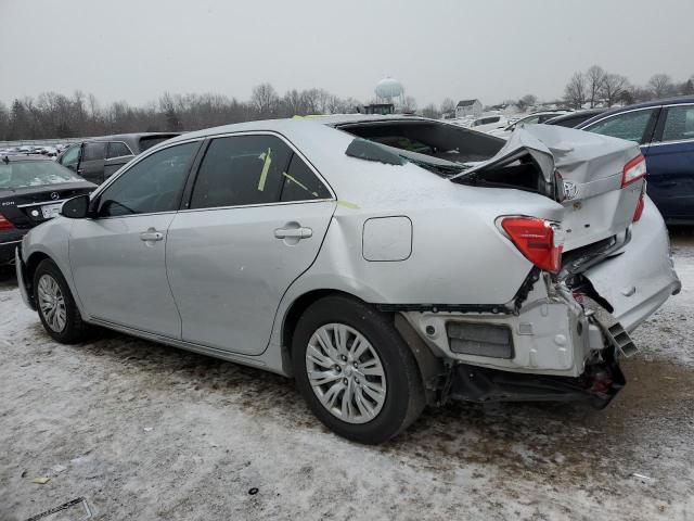 4T4BF1FK1ER422396 - 2014 TOYOTA CAMRY L SILVER photo 2