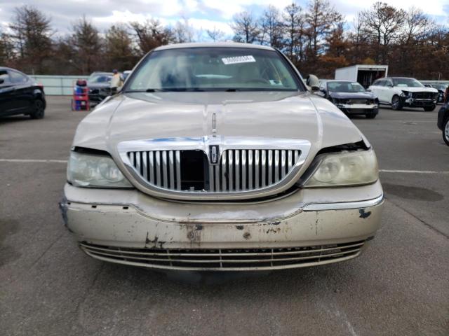 2LNHM82V88X657734 - 2008 LINCOLN TOWN CAR SIGNATURE LIMITED BEIGE photo 5