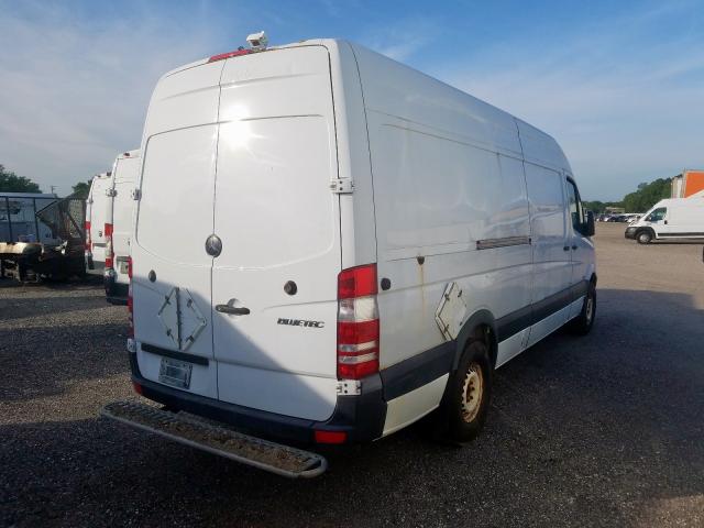 WD3PE8CB0B5570270 - 2011 MERCEDES-BENZ SPRINTER 2500  photo 4