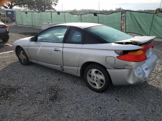 1G8ZY12762Z122533 - 2002 SATURN SC2 SILVER photo 2