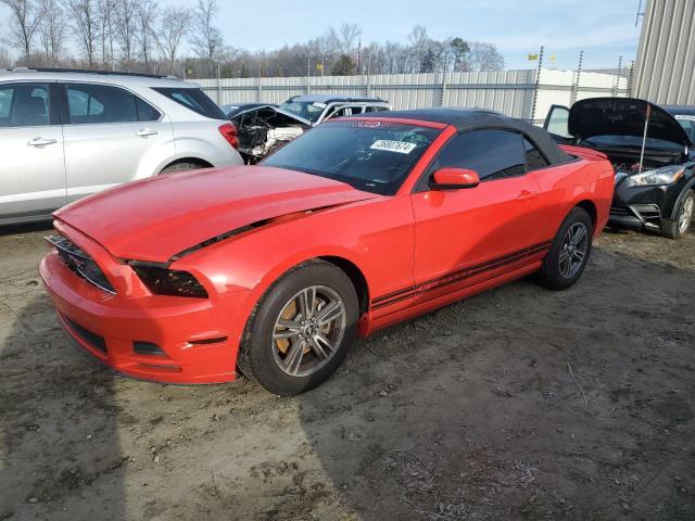 1ZVBP8EM7D5202712 - 2013 FORD MUSTANG RED photo 1