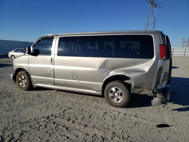 1GNFG65R521117318 - 2002 CHEVROLET EXPRESS G2 BEIGE photo 2