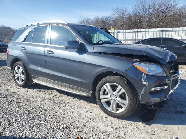 4JGDA5HB8DA249224 - 2013 MERCEDES-BENZ ML 350 4MATIC GRAY photo 4