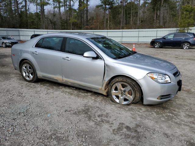 1G1ZH57B194152369 - 2009 CHEVROLET MALIBU 1LT SILVER photo 4