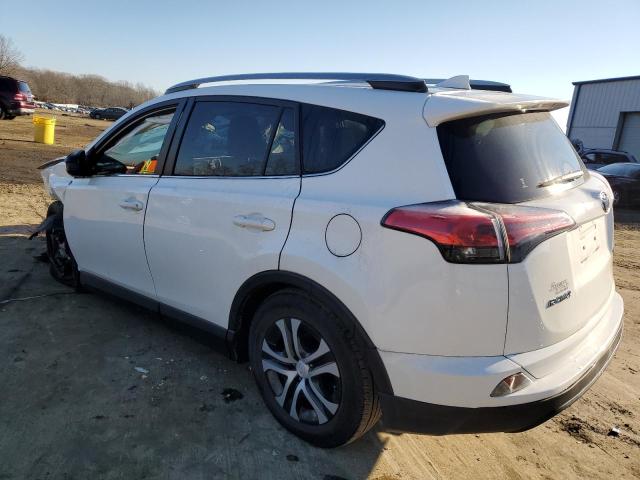 JTMBFREV9JJ744885 - 2018 TOYOTA RAV4 LE WHITE photo 2