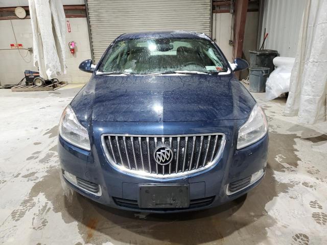 W04GN5EC1B1094588 - 2011 BUICK REGAL CXL BLUE photo 5