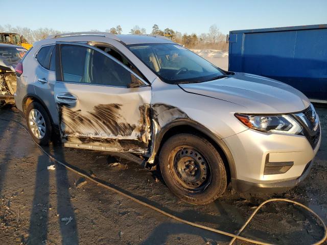 JN8AT2MT8HW135512 - 2017 NISSAN ROGUE S SILVER photo 4