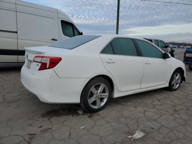 4T1BF1FK2EU326741 - 2014 TOYOTA CAMRY L WHITE photo 3