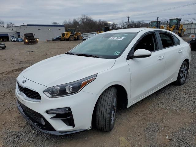 3KPF24AD9ME341102 - 2021 KIA FORTE FE WHITE photo 1