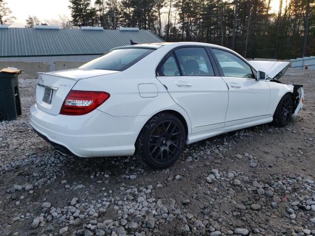 WDDGF8AB9DR243230 - 2013 MERCEDES-BENZ C 300 4MATIC WHITE photo 3