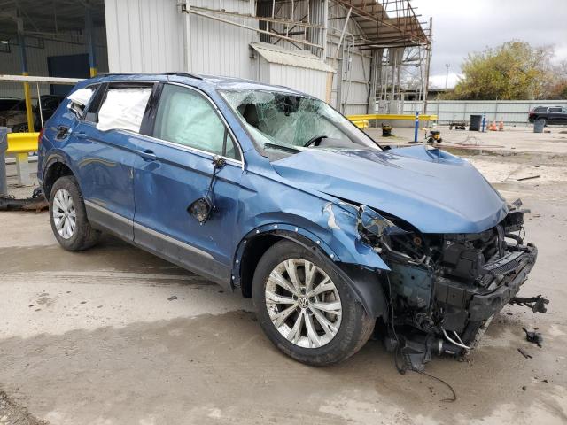 3VV3B7AX0JM125303 - 2018 VOLKSWAGEN TIGUAN SE BLUE photo 4