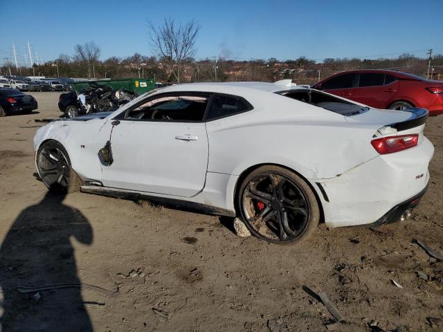 1G1FG1R78J0131652 - 2018 CHEVROLET CAMARO SS WHITE photo 2