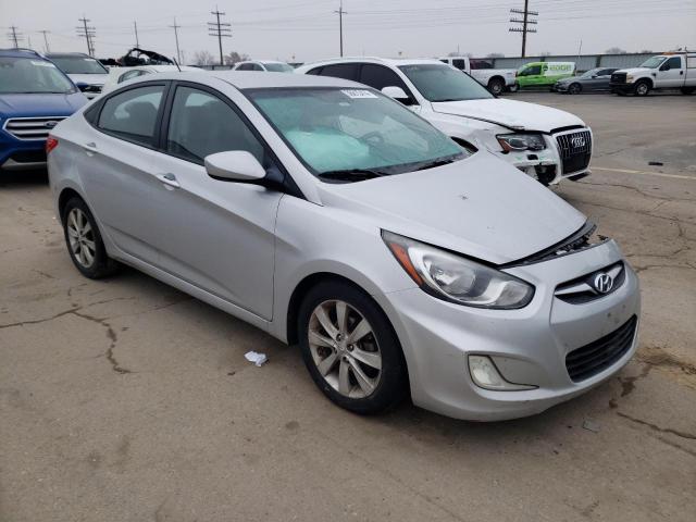 KMHCU4AE9DU301668 - 2013 HYUNDAI ACCENT GLS SILVER photo 4