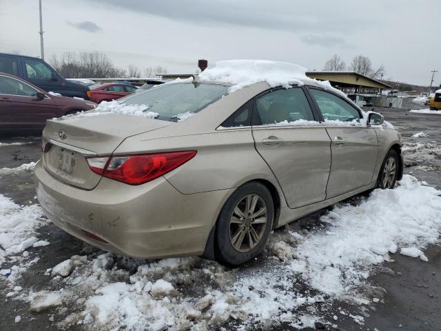 5NPEB4AC6BH250090 - 2011 HYUNDAI SONATA GLS GOLD photo 3