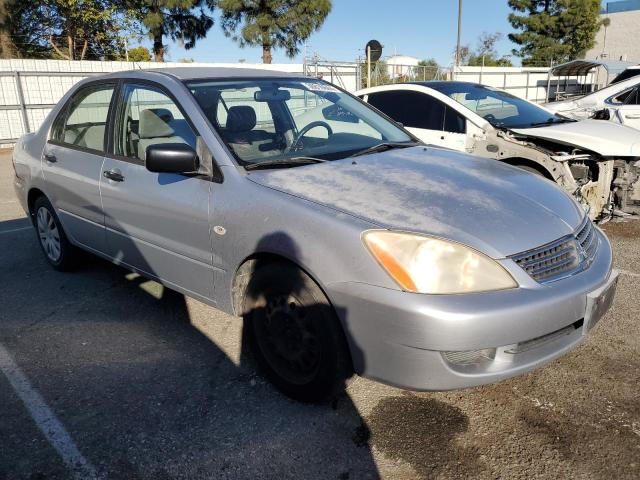 JA3AJ26E96U052372 - 2006 MITSUBISHI LANCER ES SILVER photo 4