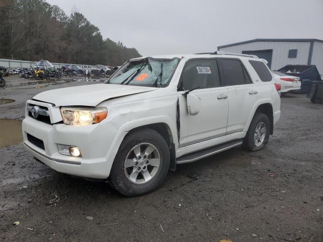 JTEZU5JR2D5060422 - 2013 TOYOTA 4RUNNER SR5 WHITE photo 1