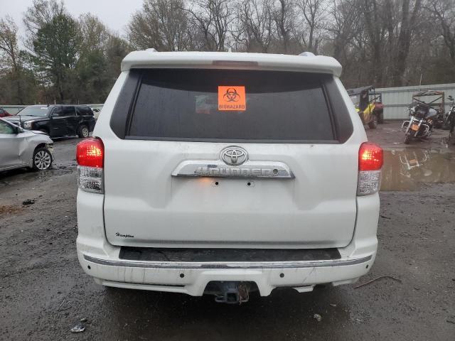 JTEZU5JR2D5060422 - 2013 TOYOTA 4RUNNER SR5 WHITE photo 6