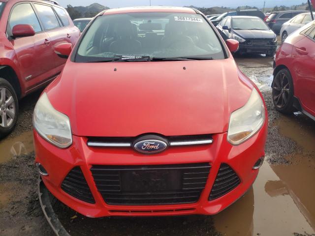 1FAHP3M20CL423374 - 2012 FORD FOCUS SEL RED photo 5