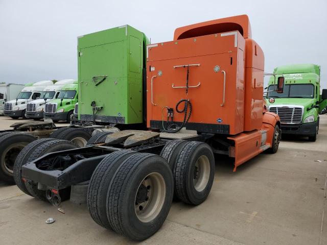 1NPVDH9X7FD249365 - 2015 PETERBILT 384 ORANGE photo 4