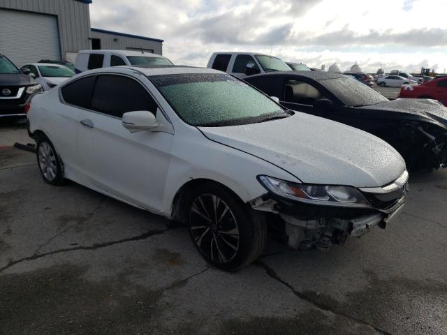 1HGCT2B8XHA003322 - 2017 HONDA ACCORD EXL WHITE photo 4