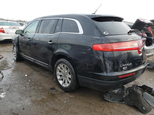 2LMHJ5NK2HBL00205 - 2017 LINCOLN MKT BLACK photo 2