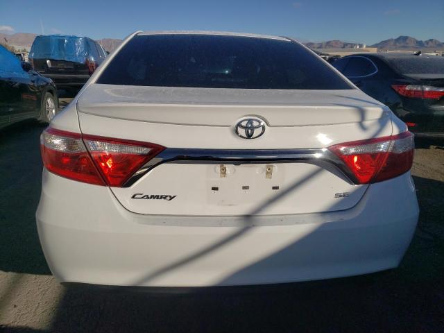 4T1BF1FK6GU517565 - 2016 TOYOTA CAMRY LE WHITE photo 6