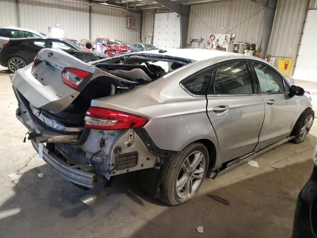 3FA6P0H74JR178623 - 2018 FORD FUSION SE SILVER photo 3