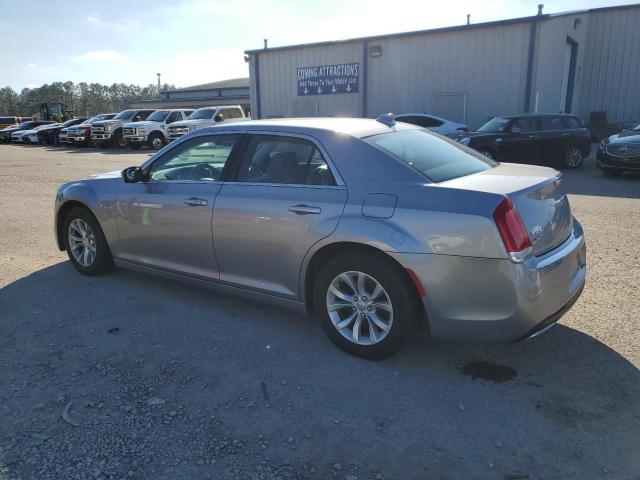 2C3CCAAGXFH796481 - 2015 CHRYSLER 300 LIMITED SILVER photo 2