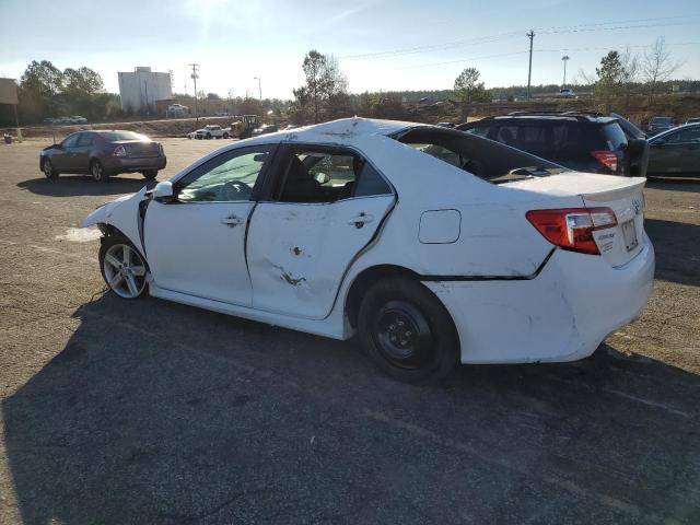 4T1BF1FK9CU558783 - 2012 TOYOTA CAMRY BASE WHITE photo 2