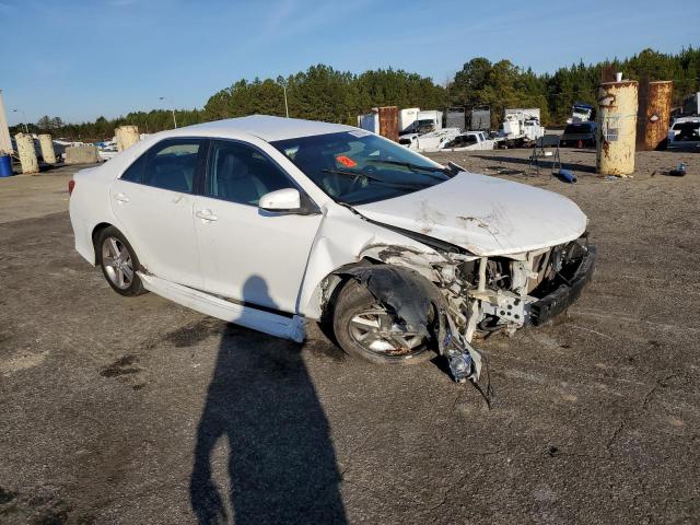 4T1BF1FK9CU558783 - 2012 TOYOTA CAMRY BASE WHITE photo 4