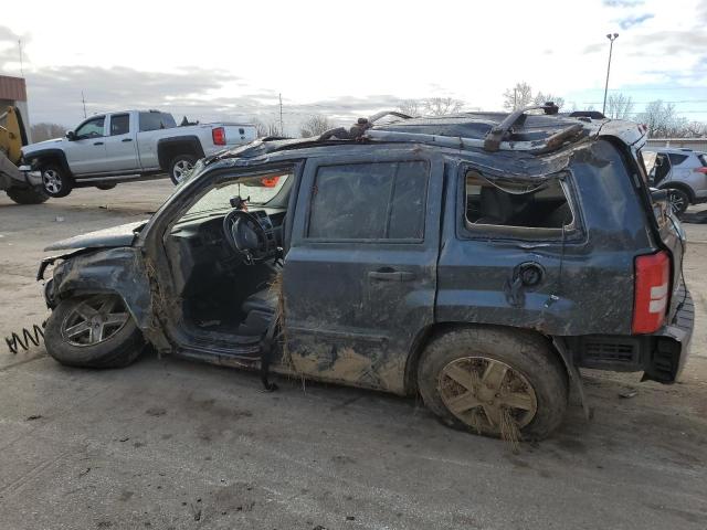 1J8FF48W67D396021 - 2007 JEEP PATRIOT LIMITED GRAY photo 2