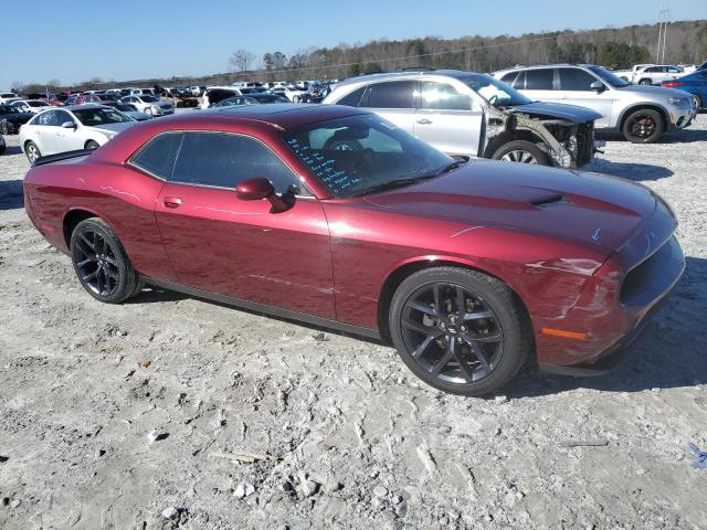 2C3CDZAGXKH521604 - 2019 DODGE CHALLENGER SXT RED photo 4