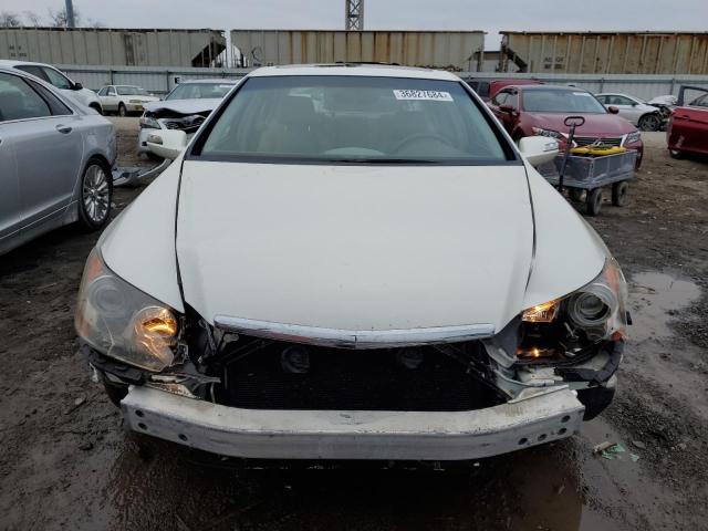 JH4KB16555C012998 - 2005 ACURA RL WHITE photo 5