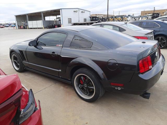1ZVFT80N475321562 - 2007 FORD MUSTANG BLACK photo 2