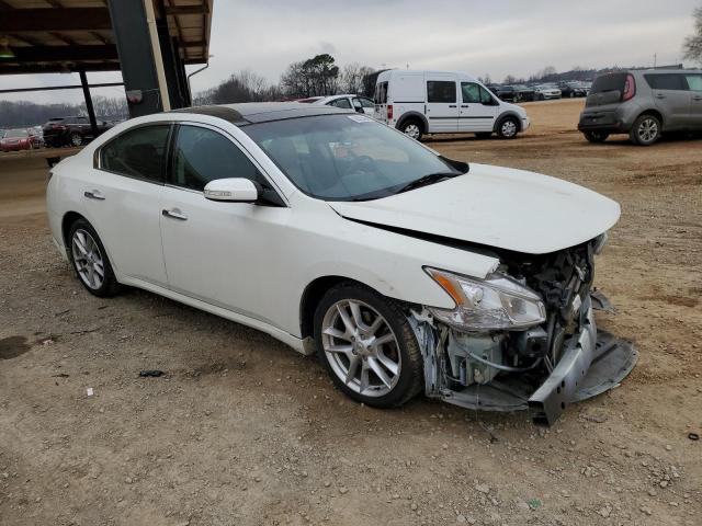 1N4AA5AP6EC470250 - 2014 NISSAN MAXIMA S WHITE photo 4