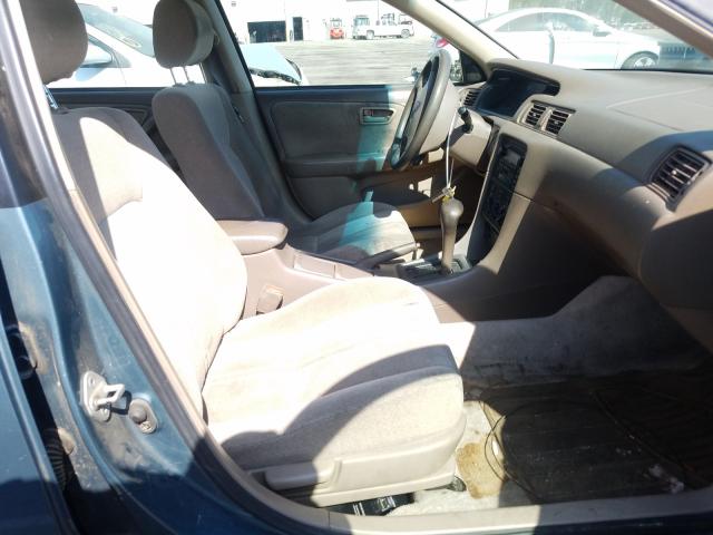 JT2BG22K710605450 - 2001 TOYOTA CAMRY CE  photo 5